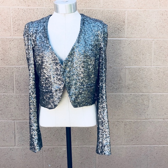 Urban Outfitters Jackets & Blazers - ✨NEW✨UO Silver Sequin Blazer